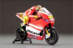 Moto Mini-z Kyosho Ducati Desmo Valentino Rossi GP11 #46 - 30052VR-B